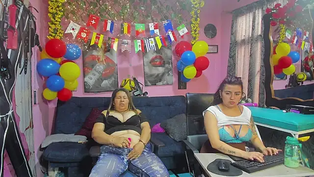 lesbiancuple webcam
