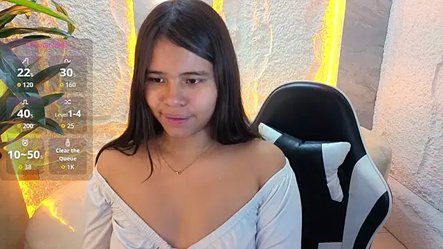 roxan1_tp live cam on StripChat