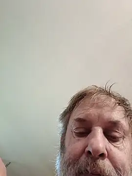 FragrantToe529 webcam