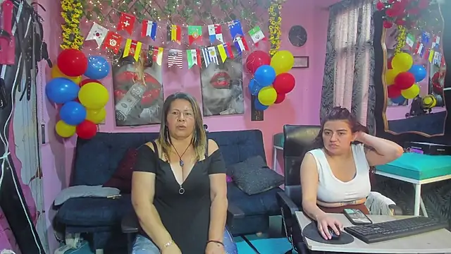 lesbiancuple webcam