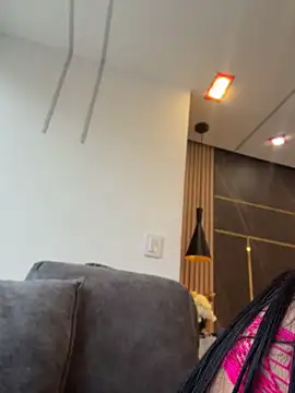 emily-Hornyy webcam