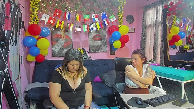 lesbiancuple webcam