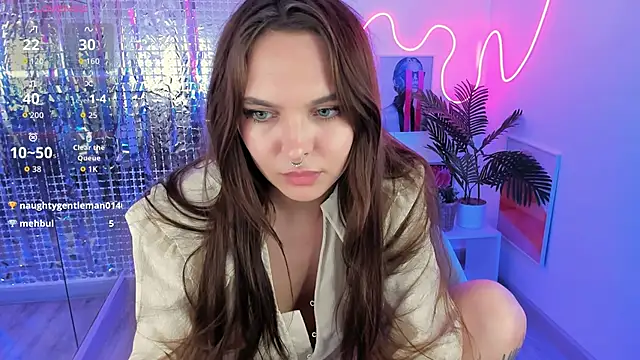 ChloeSunny webcam