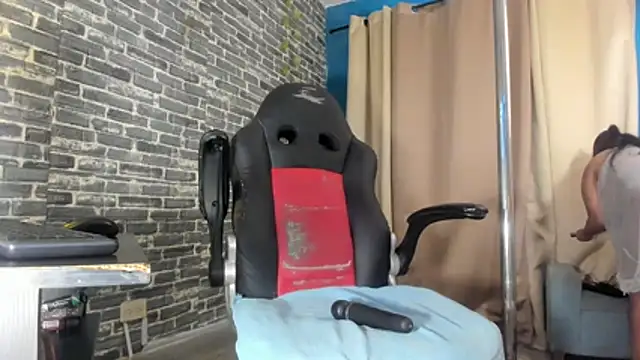 iam_samy_ webcam