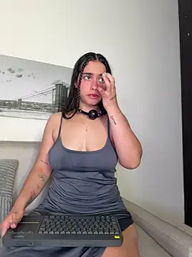 SophieRoyals webcam