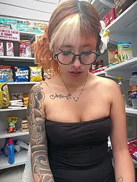 Sallem_Pink webcam