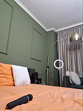ella_sweety00 (F milf) - show pussy