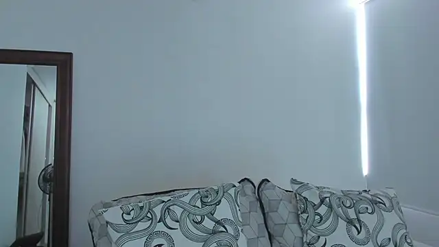 KingLevi01 webcam