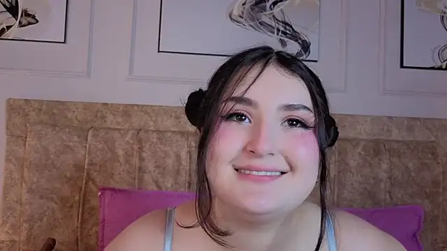 zoe_moon__ webcam