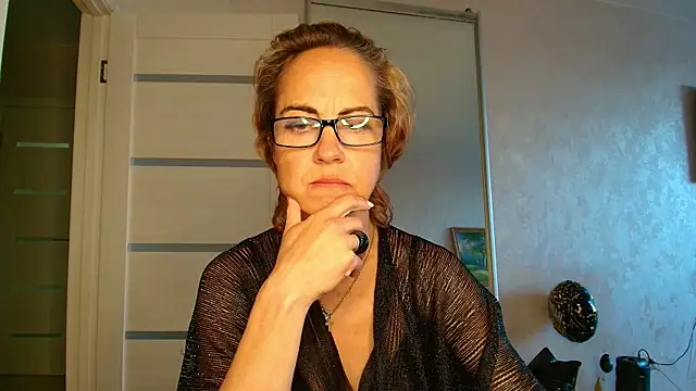 LioraWeiss webcam