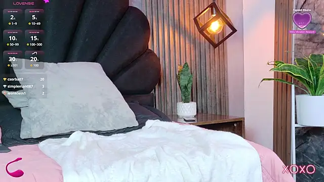 _charlotte_quee_ webcam