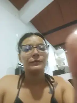 LunaArias webcam