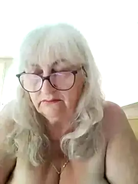 LolkaAlyss webcam