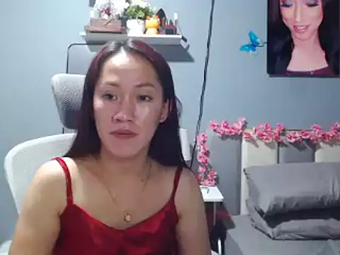 babysuckerxxx webcam