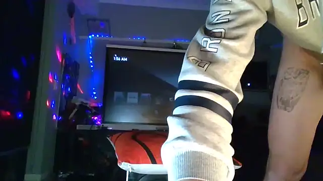 Tha_Body webcam