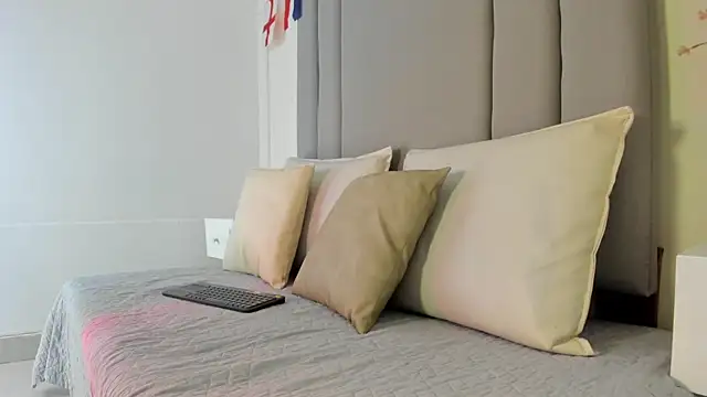 CannelaSmith webcam