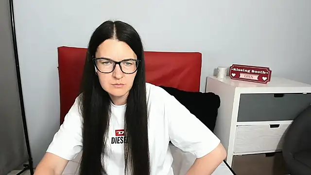 NadiaXlove live cam on StripChat