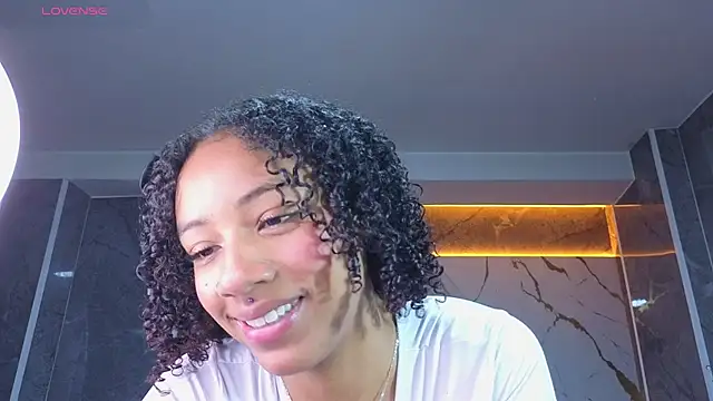 Violeth_b webcam
