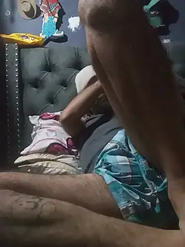 hairy_mannn webcam