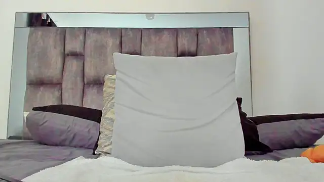 alyssia_ocean webcam