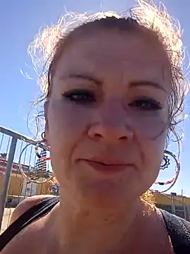 nakedgarbageperson webcam