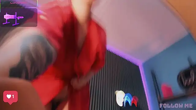Emily_robertss1 webcam