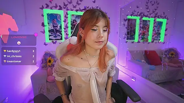 DahliaGrey webcam