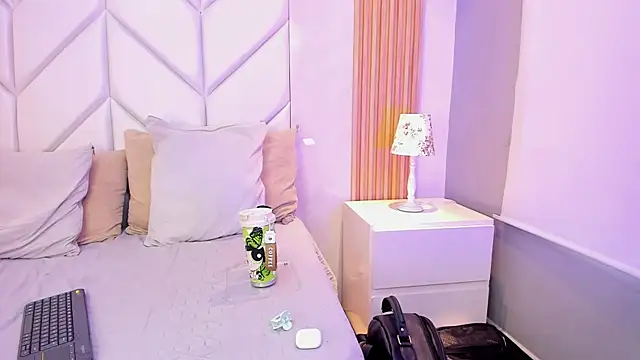 Samanta_Rave webcam