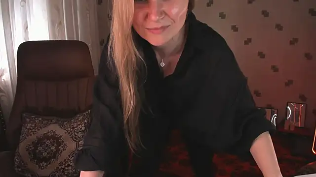 MiaSparkes webcam