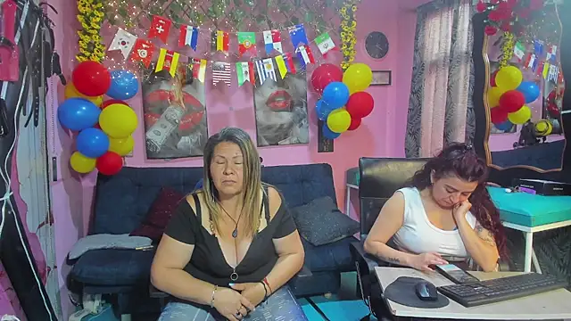 lesbiancuple webcam