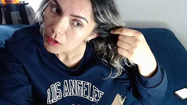 Chantal_hott webcam