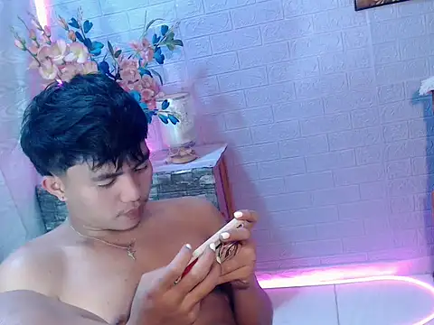 mostwantedtwink live cam on StripChat