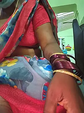 Tamilselviroja- webcam