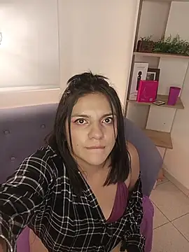 paulina_coxx live cam on StripChat