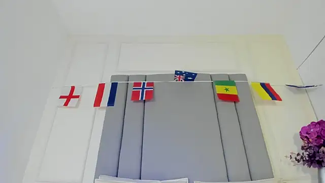 CannelaSmith webcam