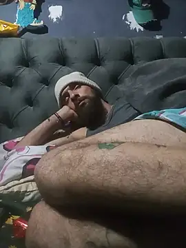 hairy_mannn webcam