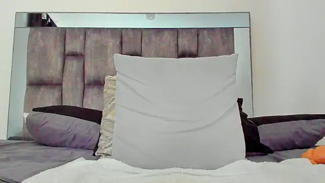 alyssia_ocean webcam