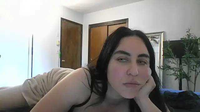 WetFlower69 live cam on StripChat
