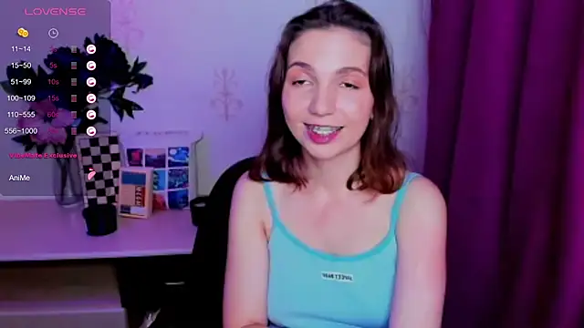 KindHazelHere_ webcam