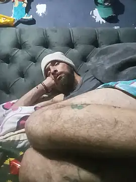 hairy_mannn live cam on StripChat