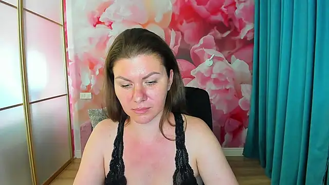 LunaKissesx webcam