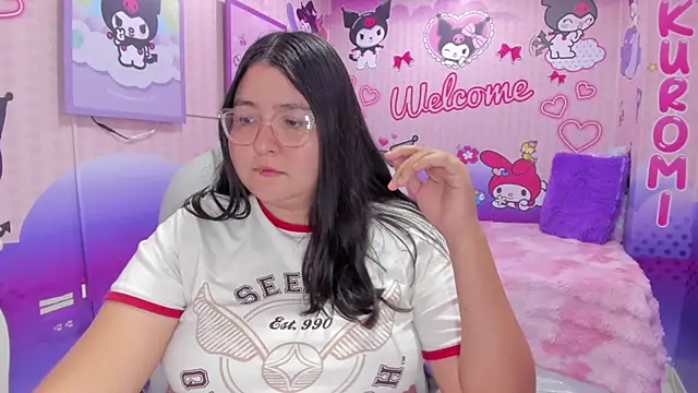 Dulce_meow live cam on StripChat
