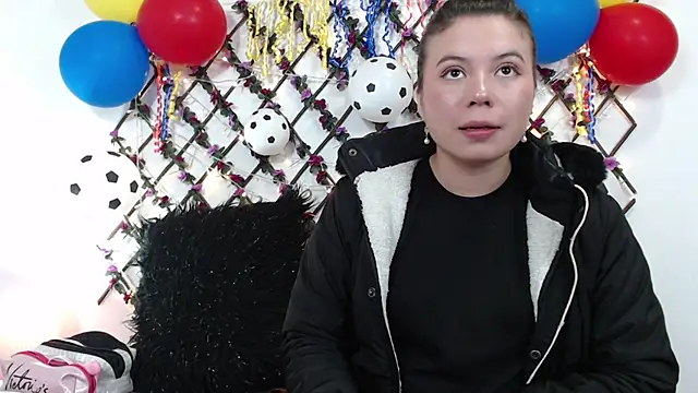 Samantha_Wallker live cam on StripChat