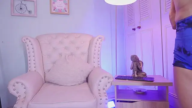 Linda_evanss1 webcam