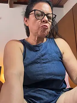 Sharongirl07 webcam