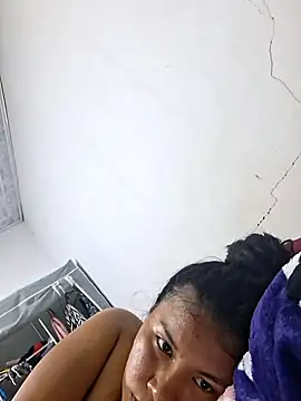 Sweet-Dirty-Storm webcam