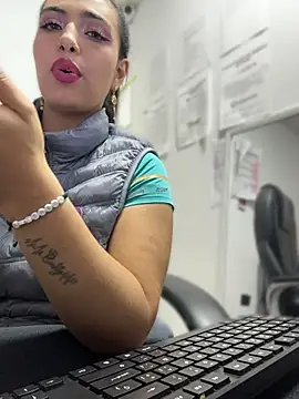 TAMMYBLACKK webcam