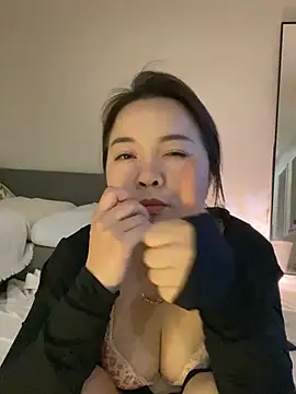 qianduoduo521 webcam