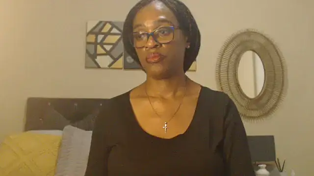 Creamyass22 webcam