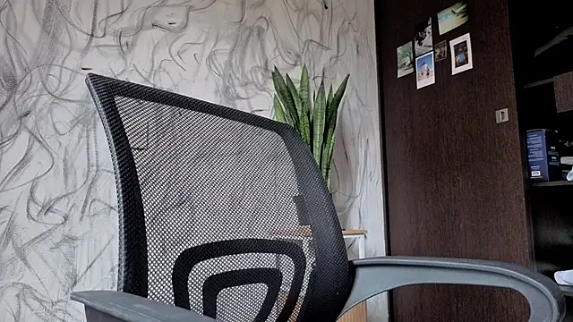 Arteemiiis live cam on StripChat